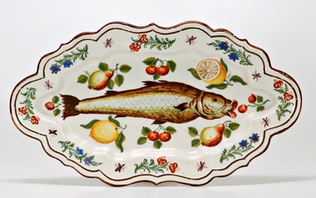 majolica dish